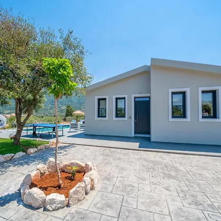 Villa Drogarati By